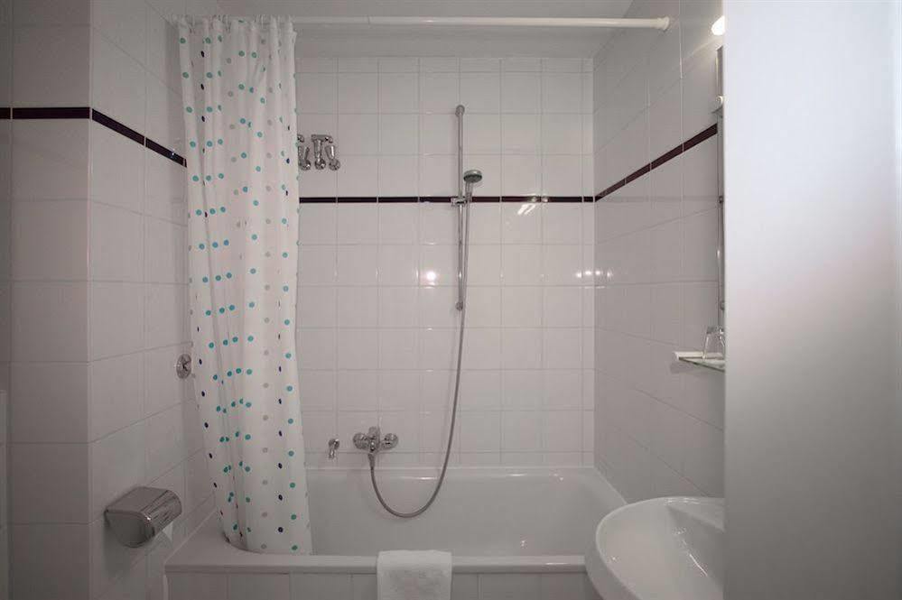Falk Hotel فرانكفورت المظهر الخارجي الصورة