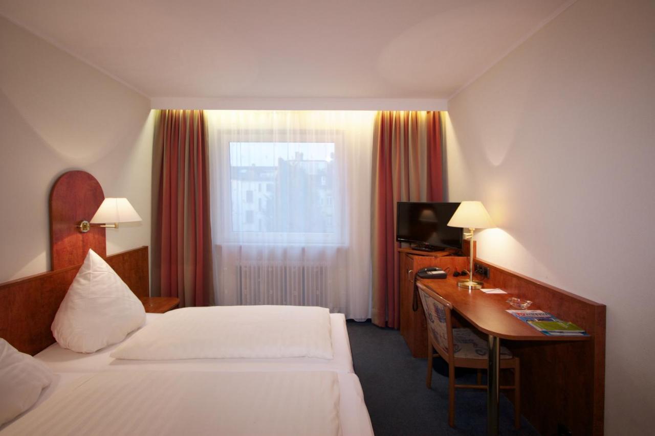 Falk Hotel فرانكفورت المظهر الخارجي الصورة